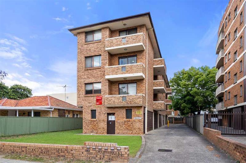 1/61 Goulburn Street, Liverpool NSW 2170