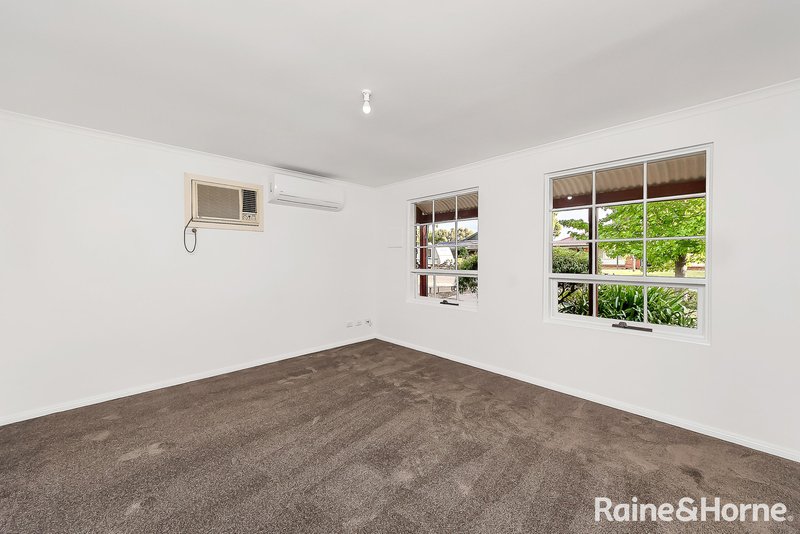 Photo - 1/61 Grevillea Way, Woodside SA 5244 - Image 3