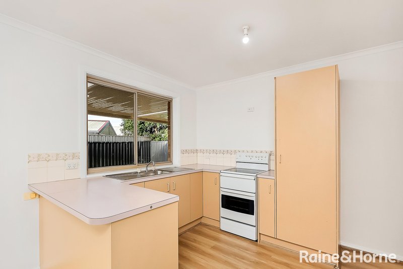 Photo - 1/61 Grevillea Way, Woodside SA 5244 - Image 7