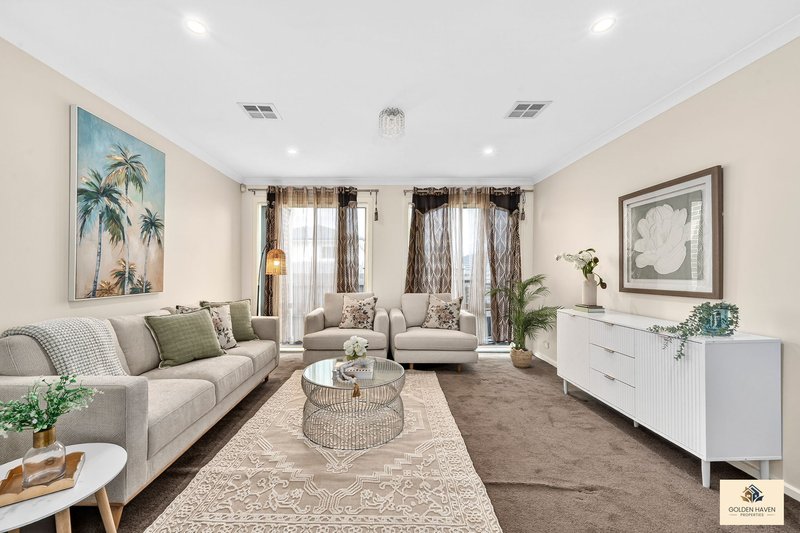 Photo - 161 Jabanungga Avenue, Ngunnawal ACT 2913 - Image 12
