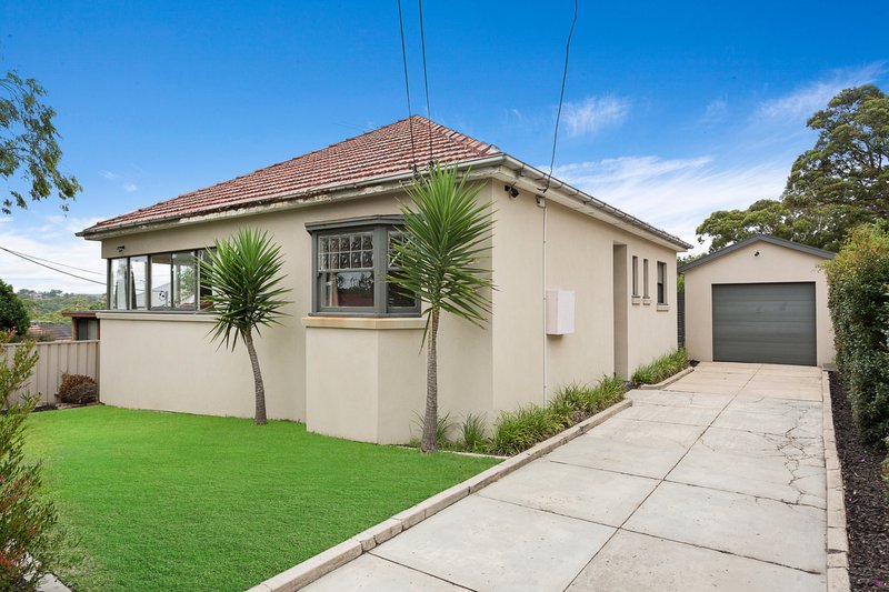 Photo - 161 Kareena Road, Miranda NSW 2228 - Image 11