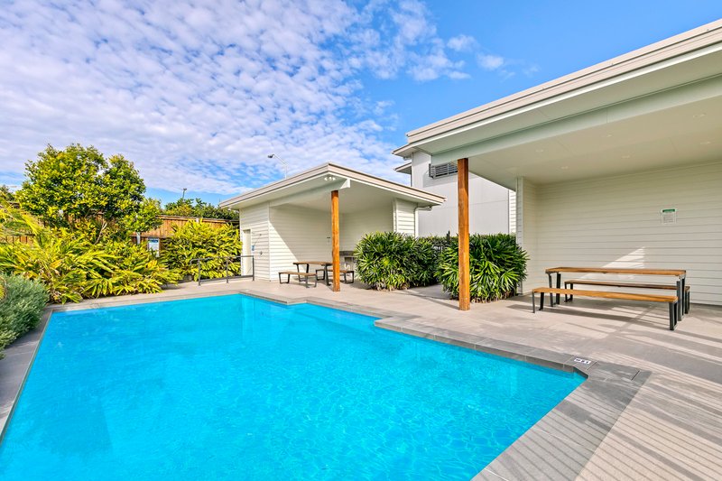 Photo - 16/1 Regatta Boulevard, Wurtulla QLD 4575 - Image 3