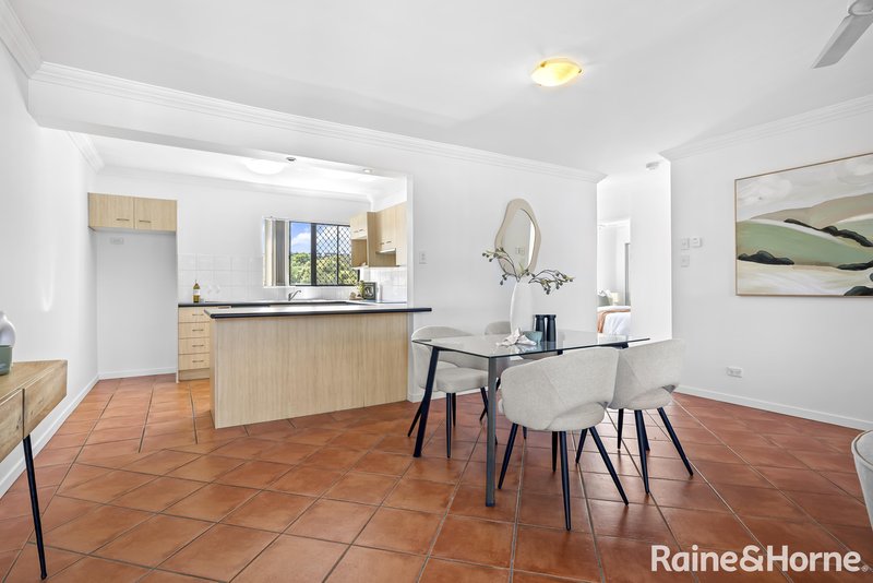 Photo - 1/61 Westerham Street, Taringa QLD 4068 - Image 5