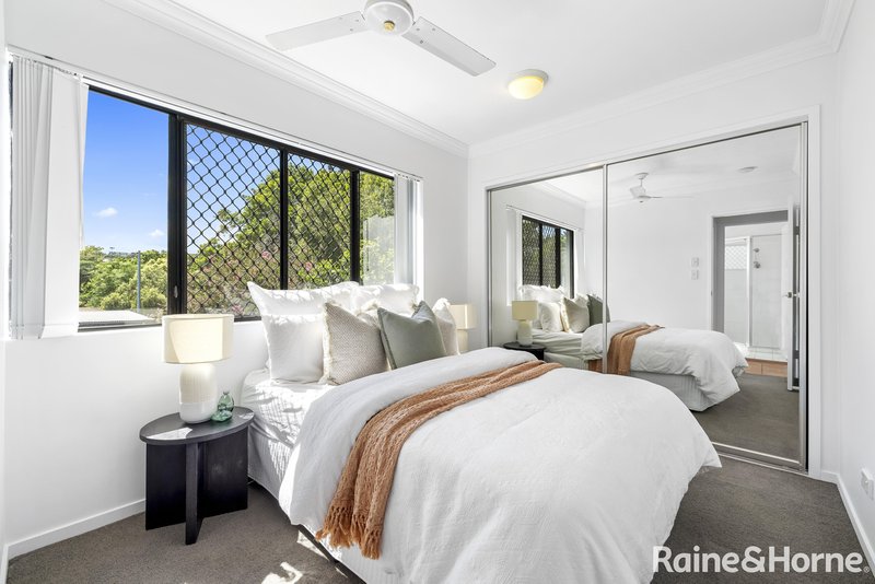 Photo - 1/61 Westerham Street, Taringa QLD 4068 - Image 8