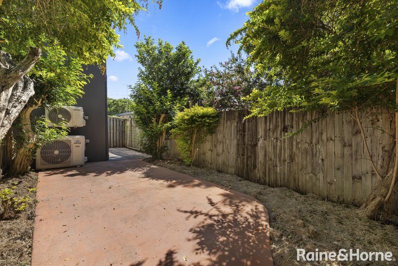 Photo - 1/61 Westerham Street, Taringa QLD 4068 - Image 11