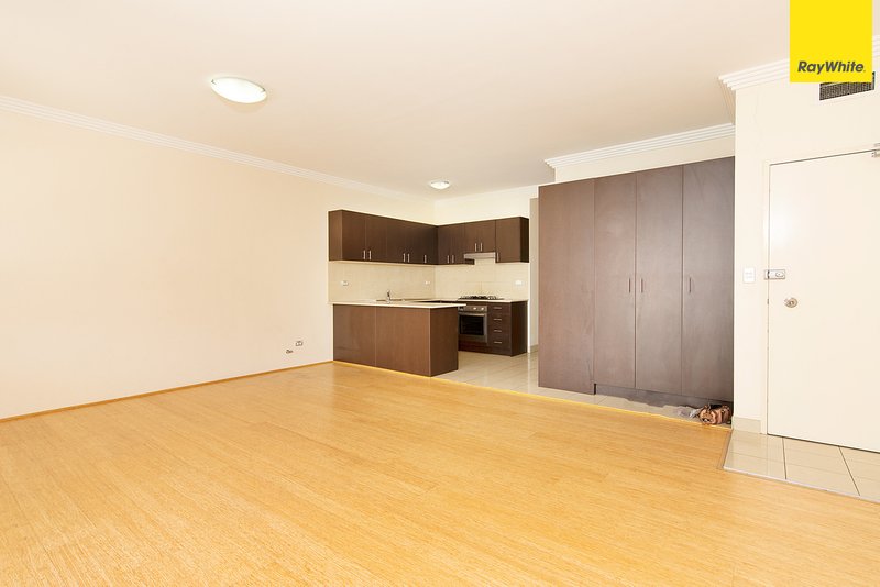 Photo - 16/10-14 Crane Street, Homebush NSW 2140 - Image 2