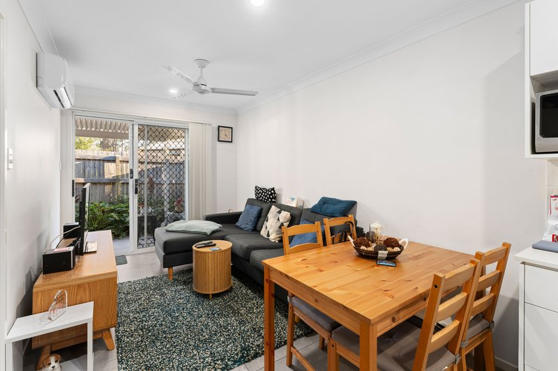 Photo - 16/10 Bishop Street, Eagleby QLD 4207 - Image 5