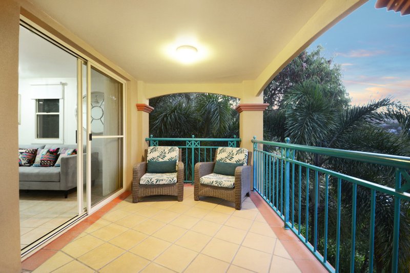 Photo - 16/10 Golden Orchid Drive, Airlie Beach QLD 4802 - Image 13