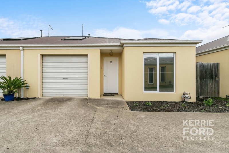 16/105-115 Liddiard Road, Traralgon VIC 3844