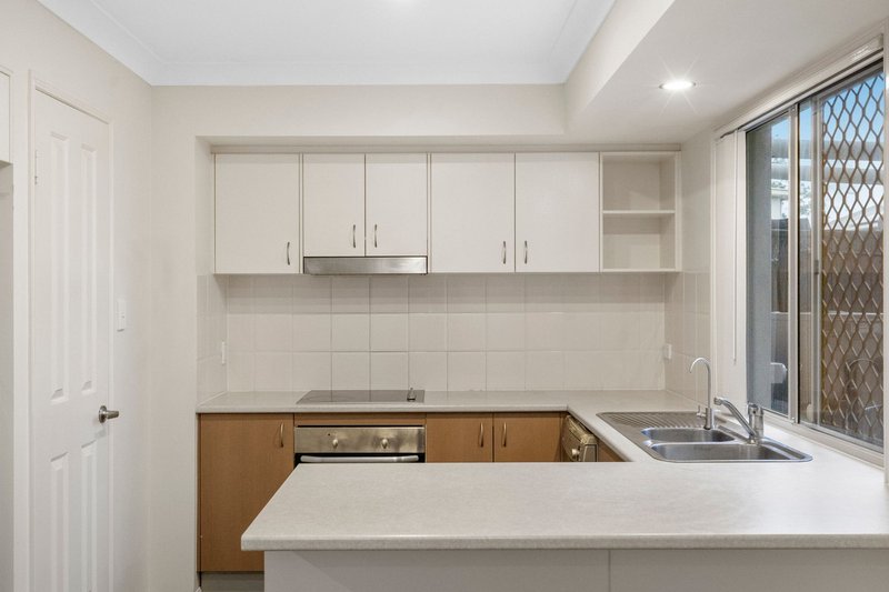 Photo - 16/108 Menser Street, Calamvale QLD 4116 - Image 4