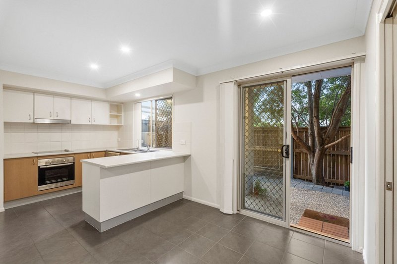 Photo - 16/108 Menser Street, Calamvale QLD 4116 - Image 6