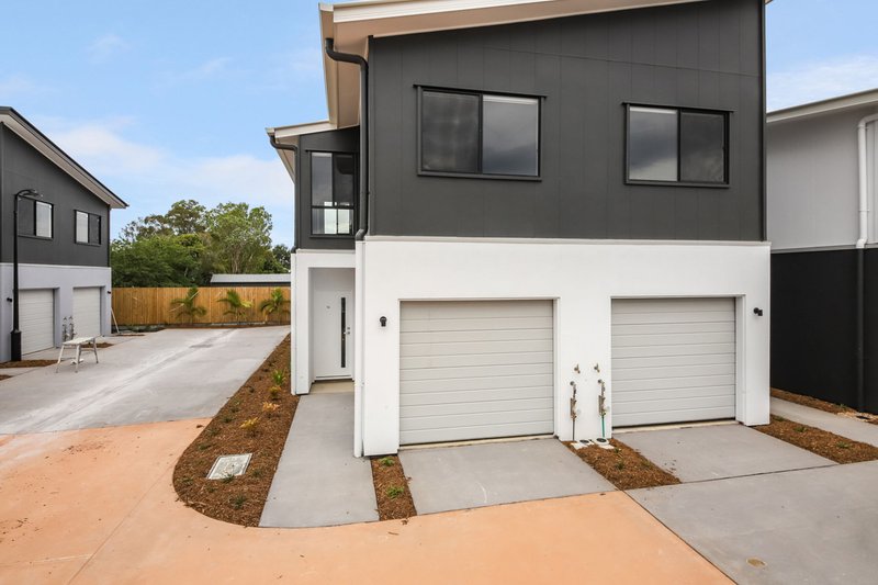 Photo - 16/11-15 Joyce Street, Burpengary QLD 4505 - Image 1