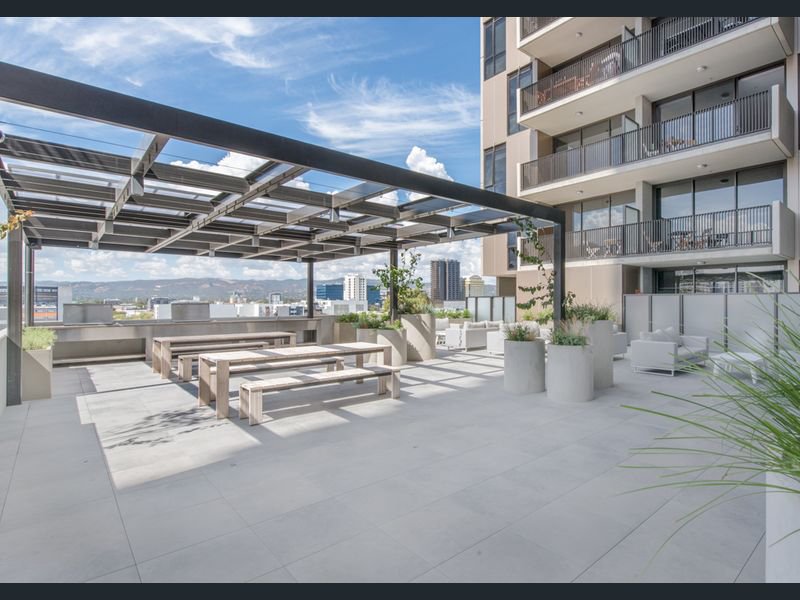 Photo - 1611/156 Wright Street, Adelaide SA 5000 - Image 3