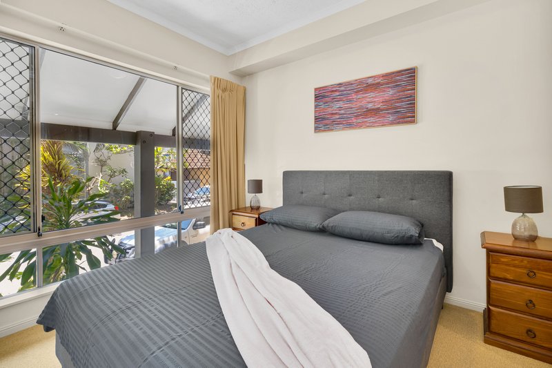 Photo - 1611/2-10 Greenslopes Street, Cairns North QLD 4870 - Image 7