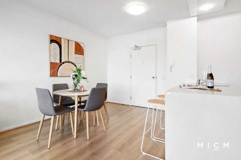 Photo - 1611/63 Whiteman Street, Southbank VIC 3006 - Image 5