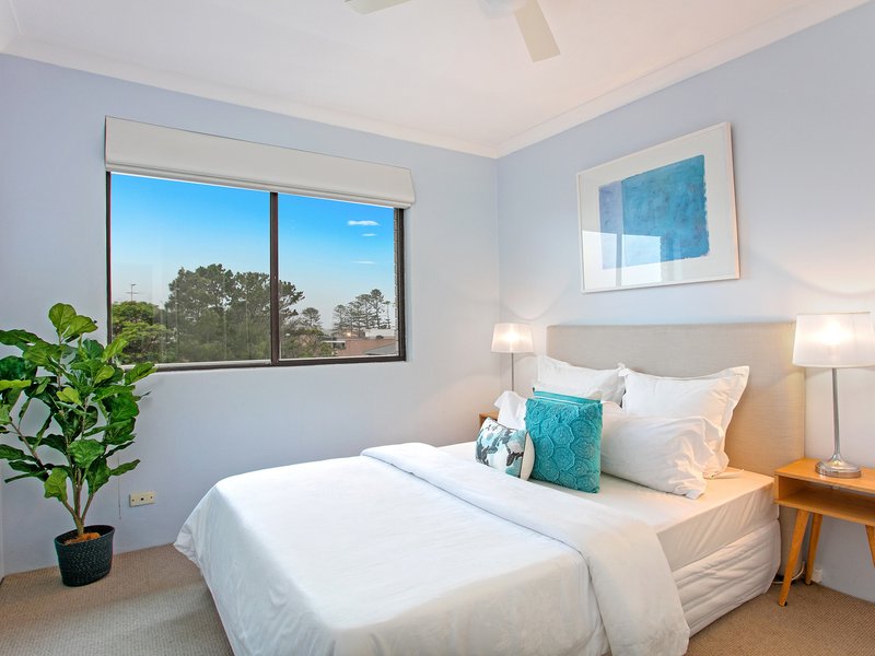 Photo - 16/119 Oaks Avenue, Dee Why NSW 2099 - Image 3