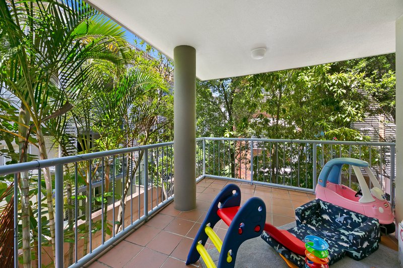 Photo - 16/12-14 Lloyd Street, Southport QLD 4215 - Image 7