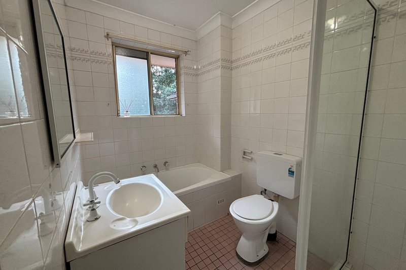 Photo - 16/12-18 Manchester Street, Merrylands NSW 2160 - Image 6
