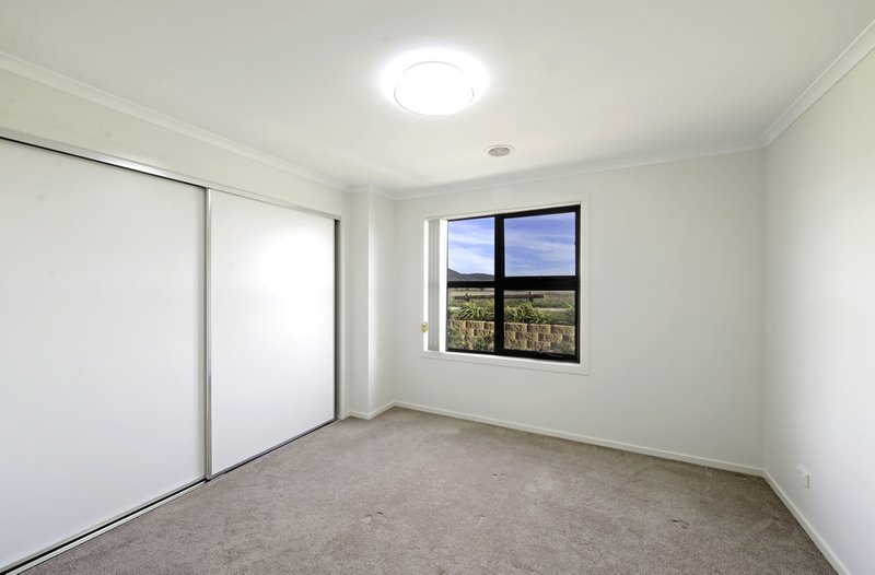 Photo - 16/12 Helby Street, Harrison ACT 2914 - Image 7