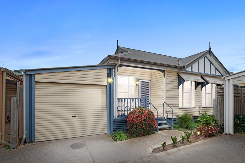 161/2a Railway Avenue, Werribee VIC 3030