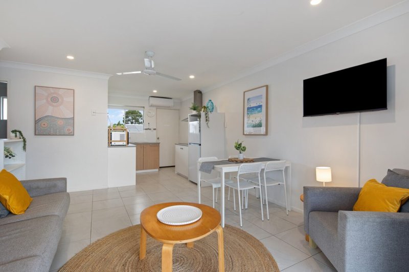 Photo - 16/13-15 Ann Street, Torquay QLD 4655 - Image 2
