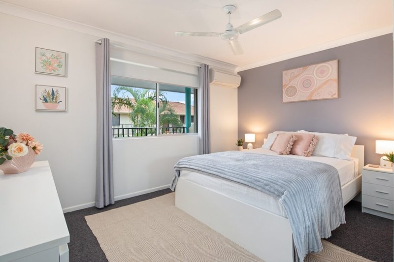 Photo - 16/13-15 Ann Street, Torquay QLD 4655 - Image 3
