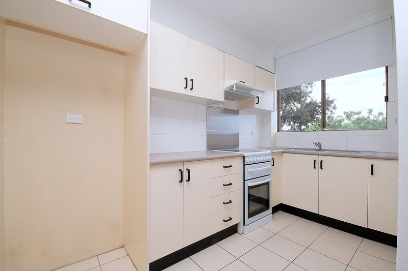 Photo - 16/14-16 Hixson Street, Bankstown NSW 2200 - Image 3