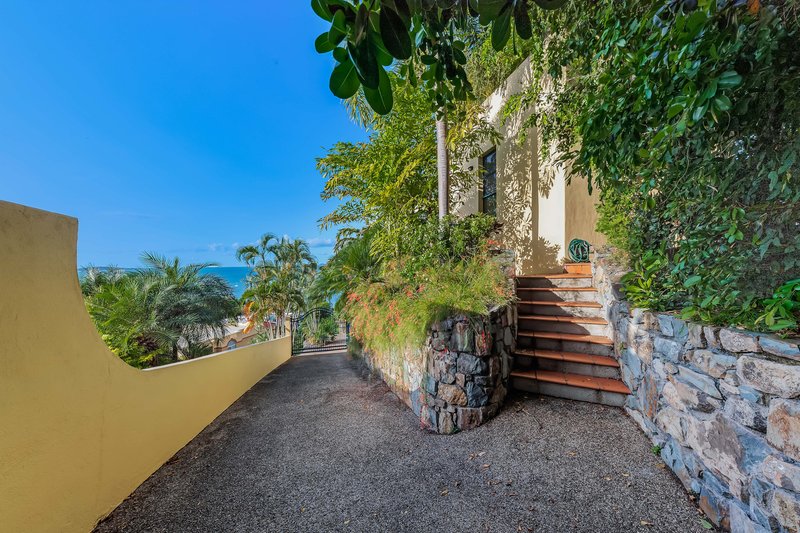 Photo - 16/14 Golden Orchid Drive, Airlie Beach QLD 4802 - Image 18