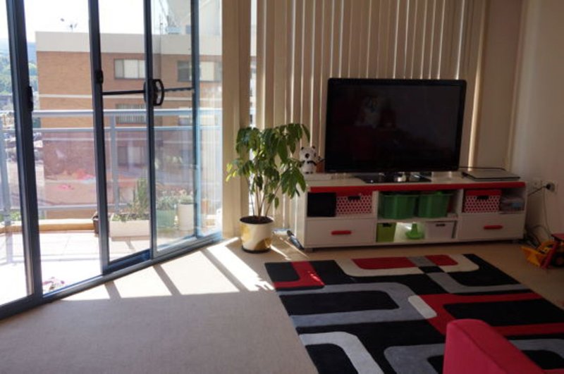 Photo - 16/14 Hassall Street, Parramatta NSW 2150 - Image 2