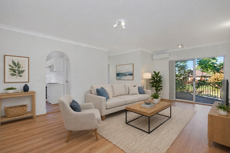 Photo - 16/15 Pye Street, Westmead NSW 2145 - Image 1