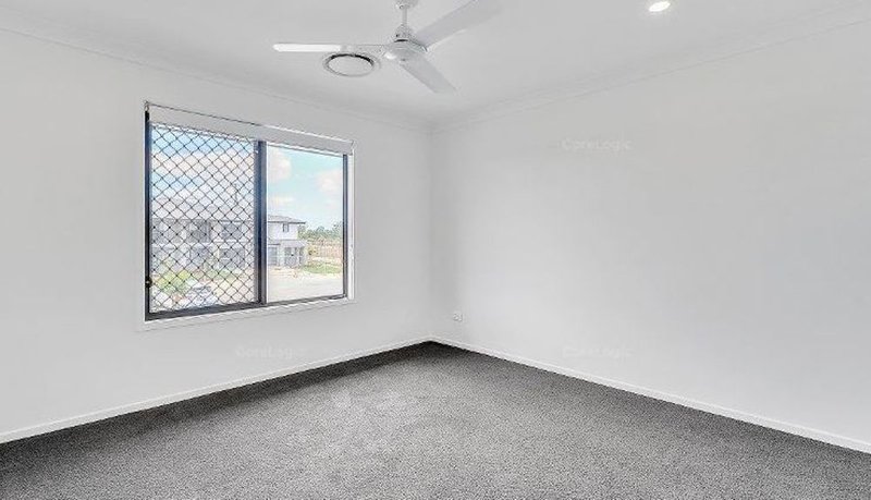 Photo - 16/15 Waratah Way, Morayfield QLD 4506 - Image 6