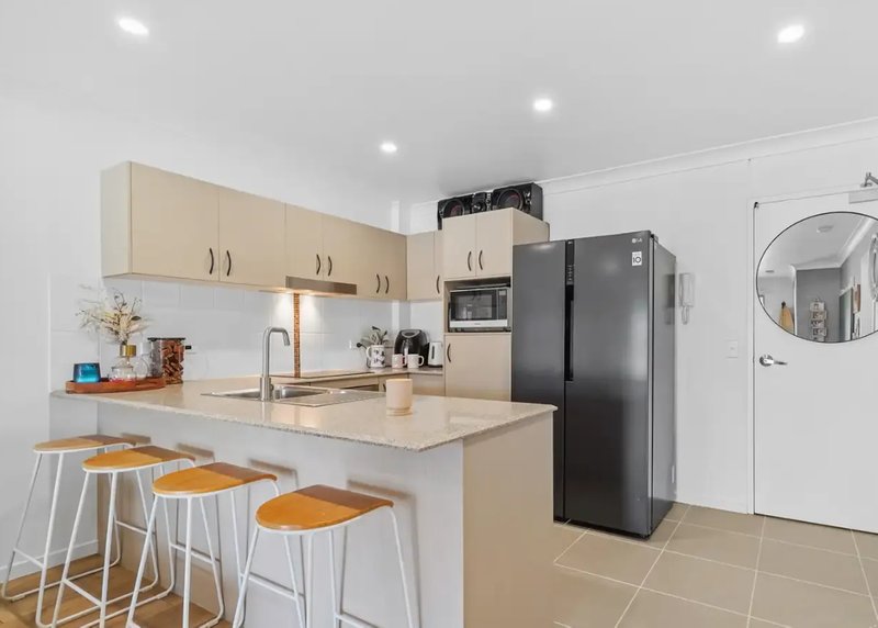 Photo - 16/155-163 Fryar Road, Eagleby QLD 4207 - Image 5
