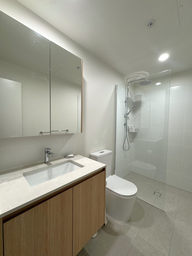 Photo - 1615/6 Penaluna Place, Adelaide SA 5000 - Image 15