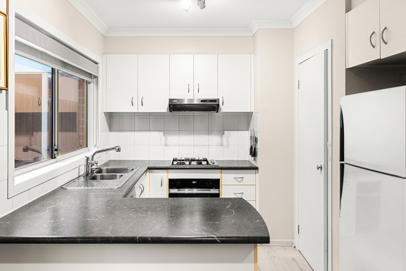 Photo - 16/15A Hooker Road, Werribee VIC 3030 - Image 4