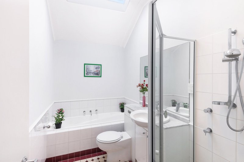 Photo - 16/164G Burwood Road, Concord NSW 2137 - Image 5