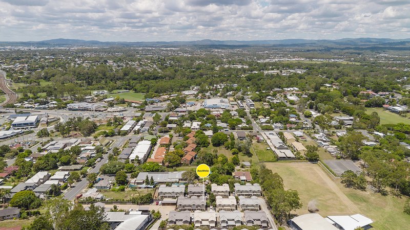 Photo - 16/17 Armstrong Street, Petrie QLD 4502 - Image 19