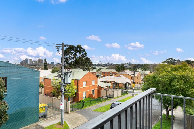 Photo - 16/17 Ascot Vale Road, Flemington VIC 3031 - Image 7