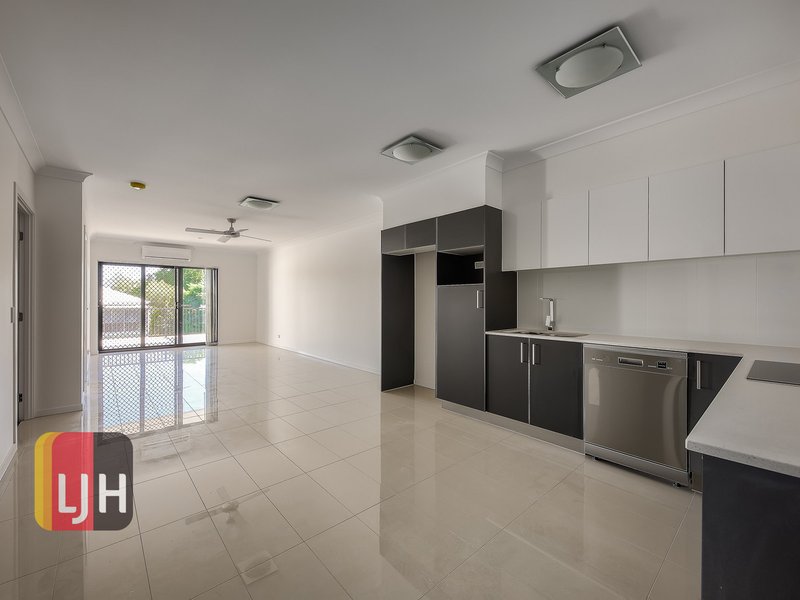 Photo - 16/17 Buddina Street, Stafford QLD 4053 - Image 3