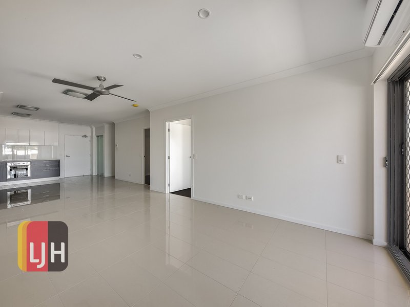 Photo - 16/17 Buddina Street, Stafford QLD 4053 - Image 4