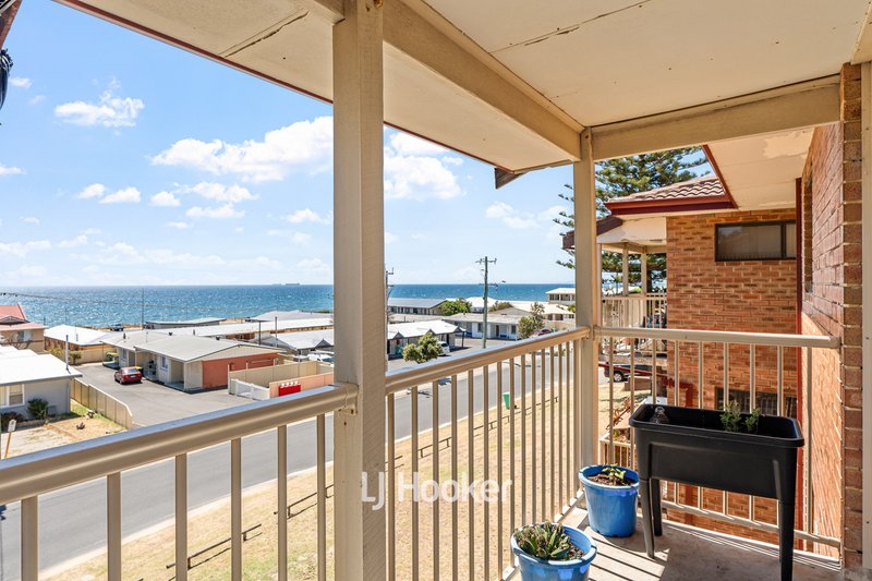 Photo - 16/17 Greensell Street, Bunbury WA 6230 - Image 11