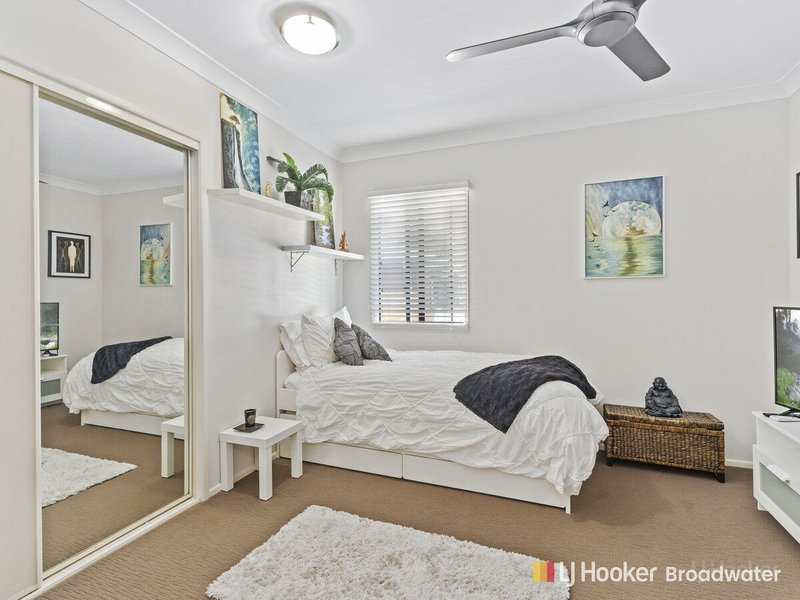 Photo - 16/170 Whiting Street, Labrador QLD 4215 - Image 10