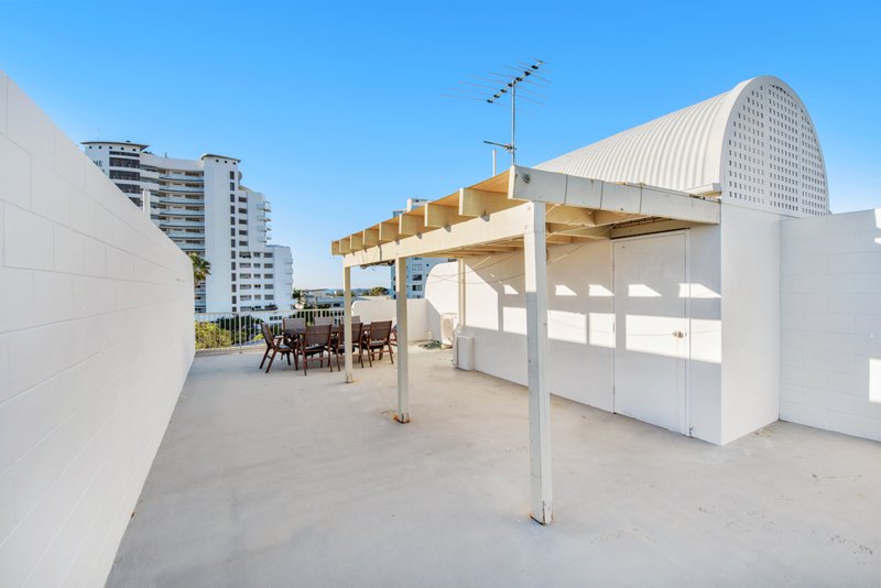 Photo - 16/18-20 Maroubra Street, Maroochydore QLD 4558 - Image 8