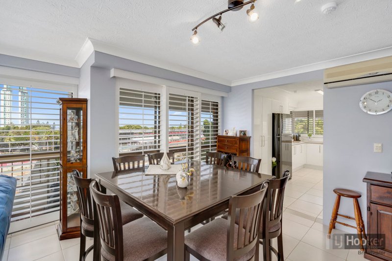 Photo - 16/18 Commodore Drive, Paradise Waters QLD 4217 - Image 8