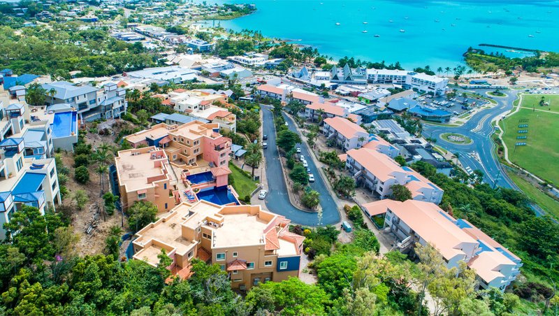 Photo - 16/18 Golden Orchid Drive, Airlie Beach QLD 4802 - Image 18