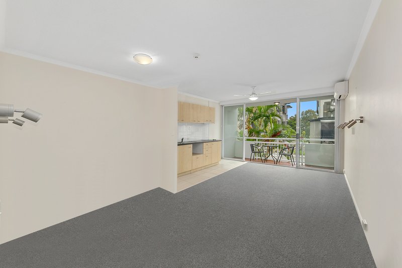 Photo - 16/192 Wellington Road, East Brisbane QLD 4169 - Image 3