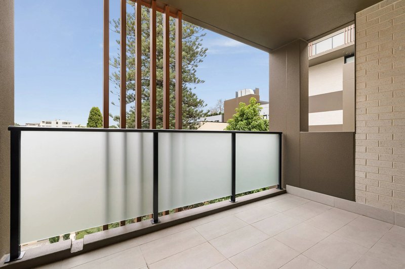 Photo - 16/1B Gloucester Avenue, Burwood NSW 2134 - Image 12