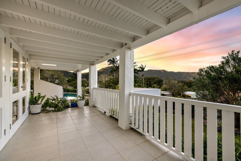 Photo - 162-164 Hillview Crescent, Whitfield QLD 4870 - Image 17