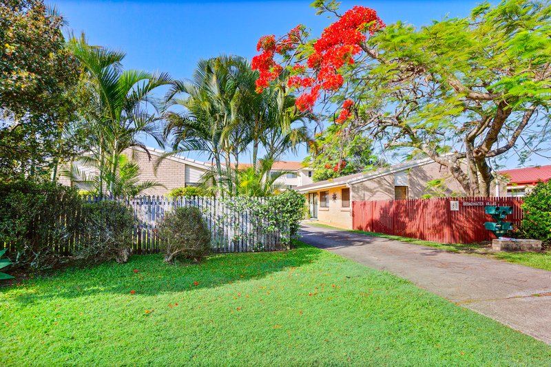 Photo - 1/62-64 Broadwater Avenue, Maroochydore QLD 4558 - Image 11