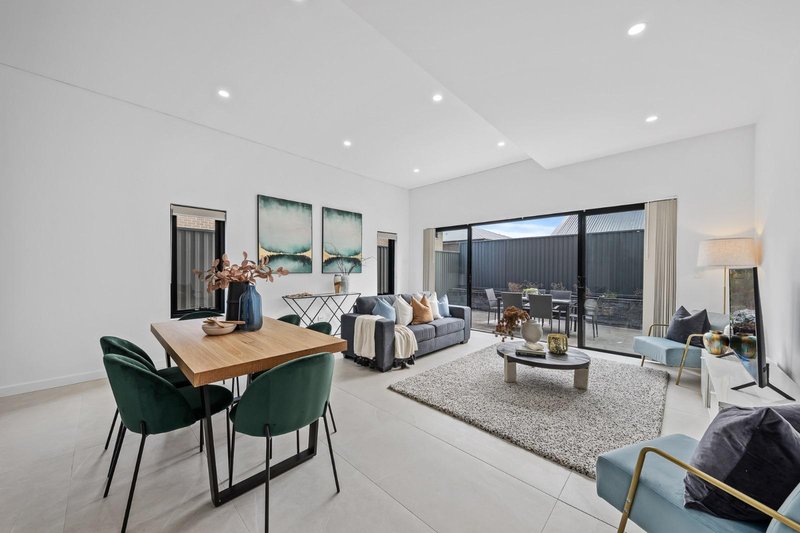 16/2-8 Bando Road, Girraween NSW 2145