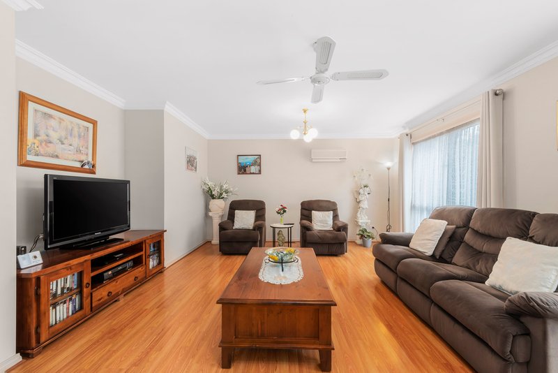 Photo - 1/62 Bedford Road, Ringwood VIC 3134 - Image 3